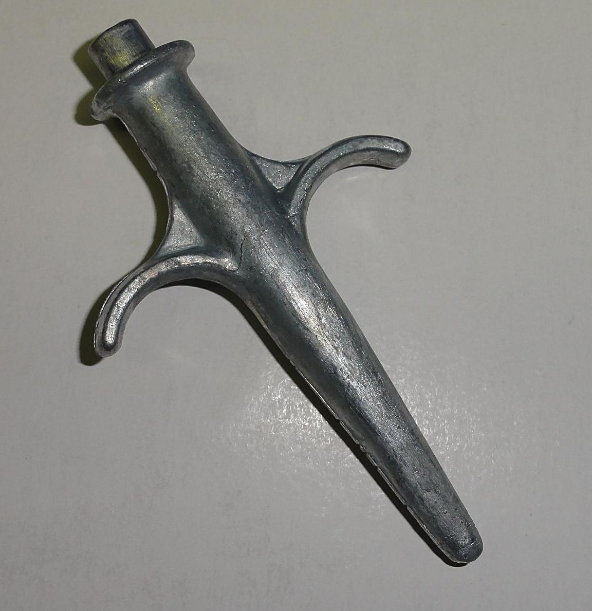 112 MILTON AIR CHUCK NOZZLE "A HANDY BLOW GUN" MADE IN U.S.A.